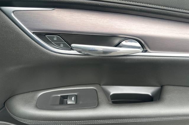 2023 Cadillac XT6 Luxury