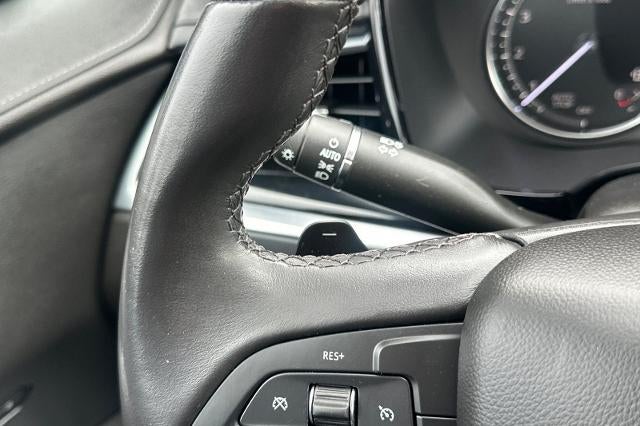 2023 Cadillac XT6 Luxury