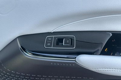 2025 Cadillac LYRIQ Luxury 1