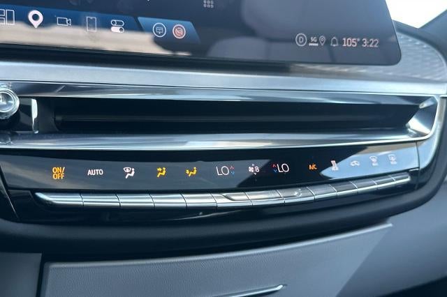 2025 Cadillac LYRIQ Luxury 1