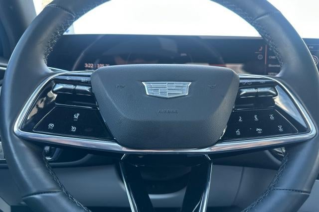 2025 Cadillac LYRIQ Luxury 1