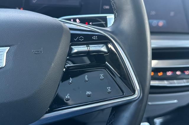 2025 Cadillac LYRIQ Luxury 1