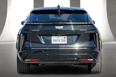2024 Cadillac LYRIQ Luxury 1
