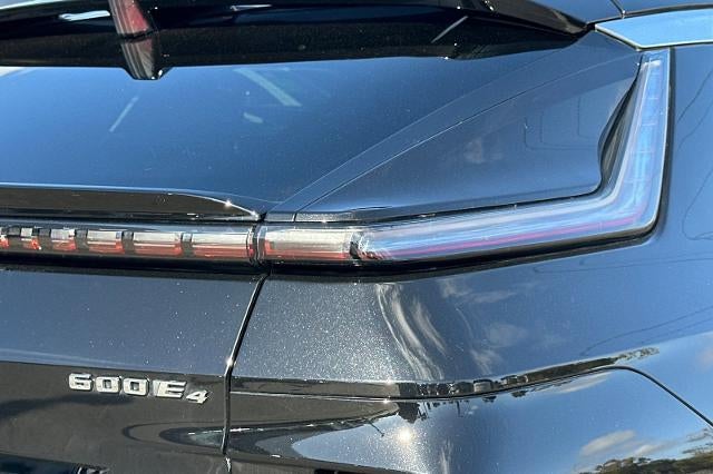 2024 Cadillac LYRIQ Luxury 1