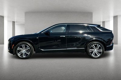2024 Cadillac LYRIQ Luxury 1