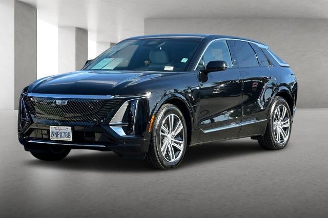 2024 Cadillac LYRIQ Luxury 1