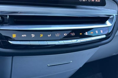 2024 Cadillac LYRIQ Luxury 1