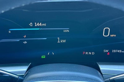 2024 Cadillac LYRIQ Luxury 1