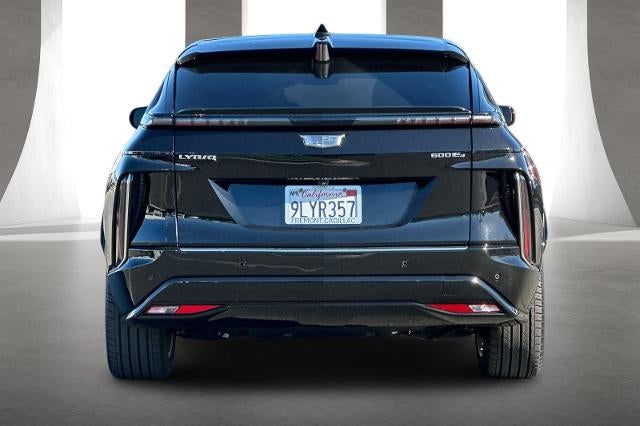 2024 Cadillac LYRIQ Luxury 1