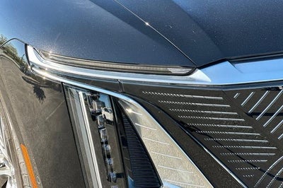 2024 Cadillac LYRIQ Luxury 1