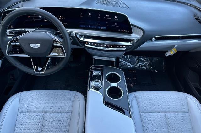 2024 Cadillac LYRIQ Sport 1