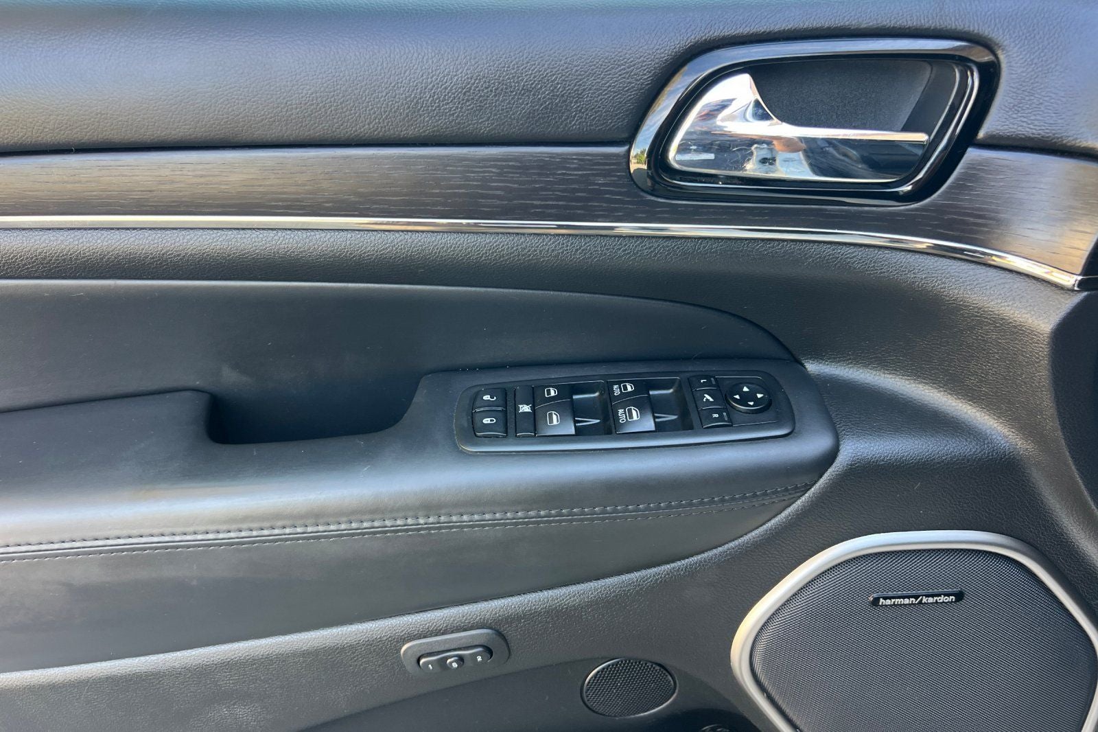 2019 Jeep Grand Cherokee Overland
