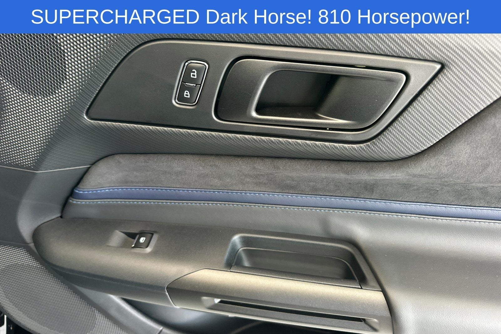 2025 Ford Mustang Dark Horse