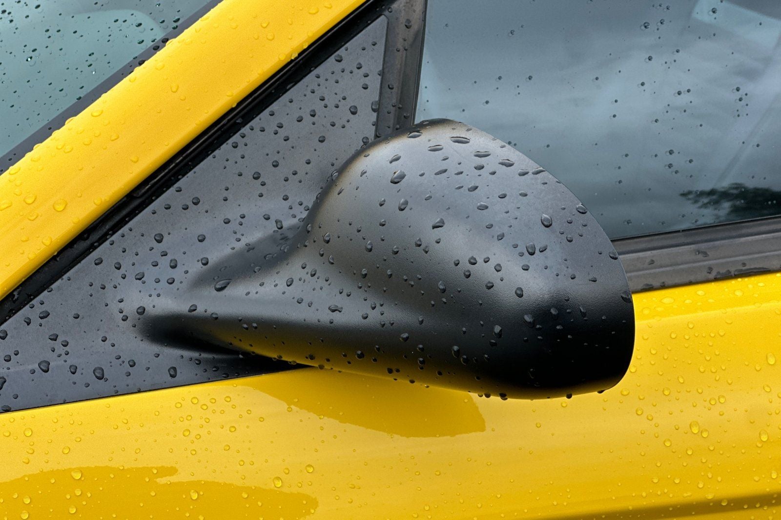 2004 Ford Mustang Mach 1 Premium