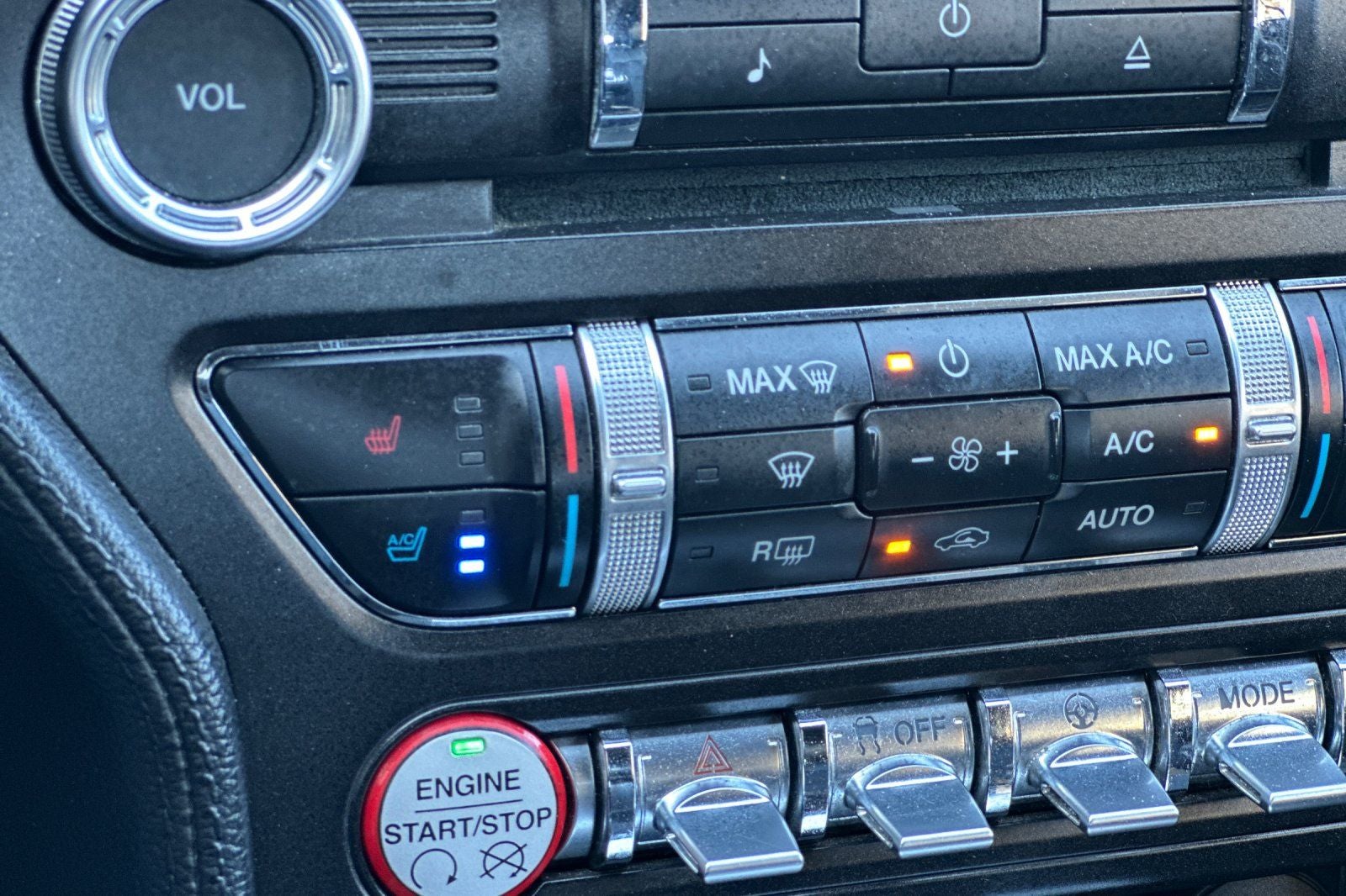 2016 Ford Mustang EcoBoost Premium