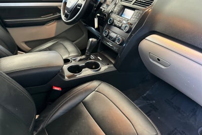 2018 Ford Explorer Base