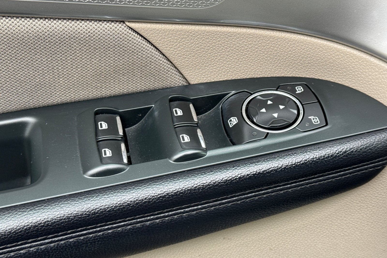 2018 Ford Explorer Base