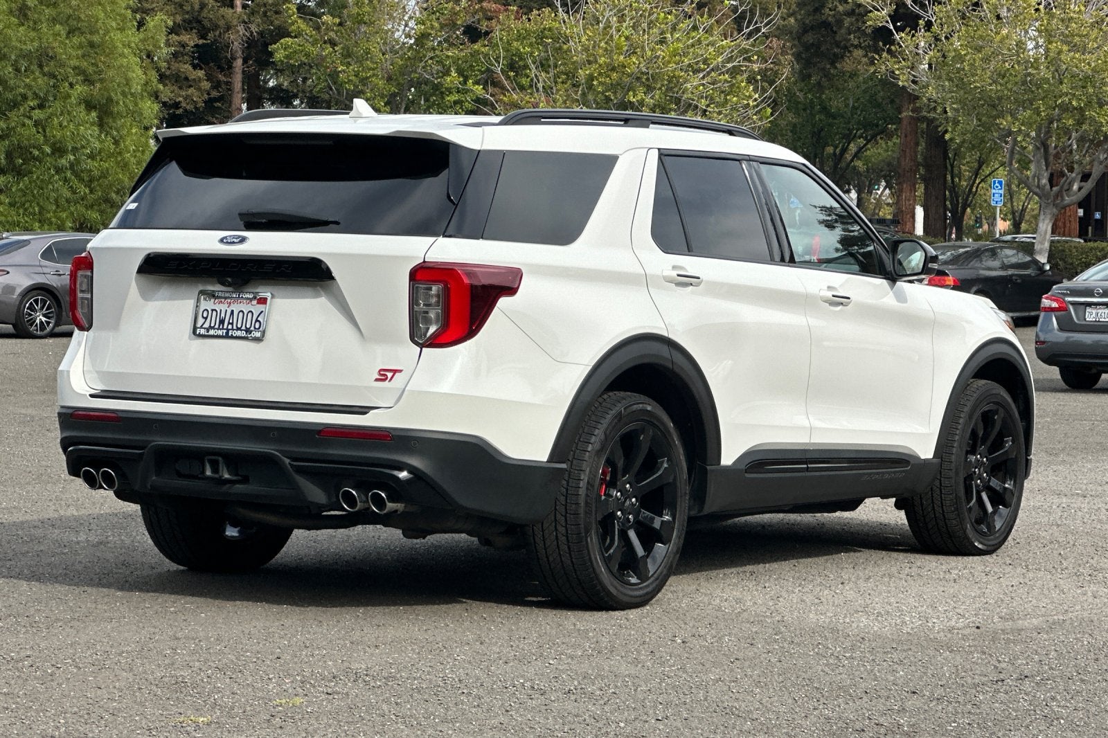 2022 Ford Explorer ST