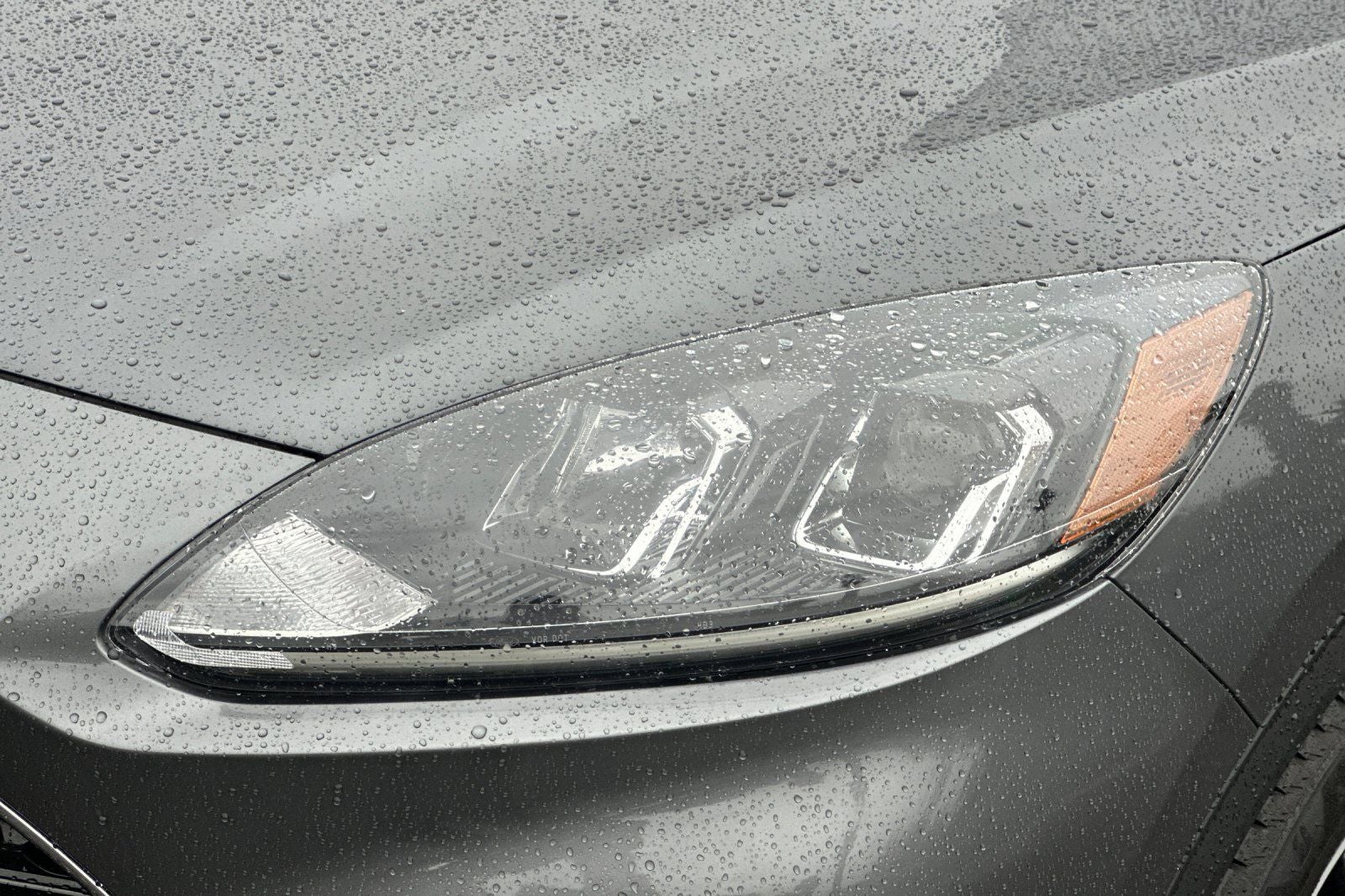 2021 Ford Escape SE Hybrid