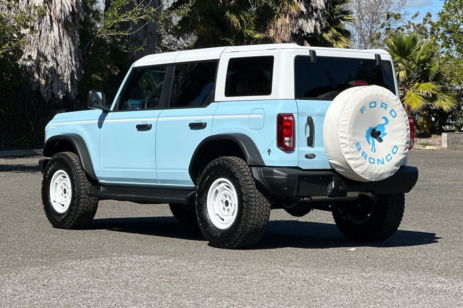 2025 Ford Bronco Heritage Edition