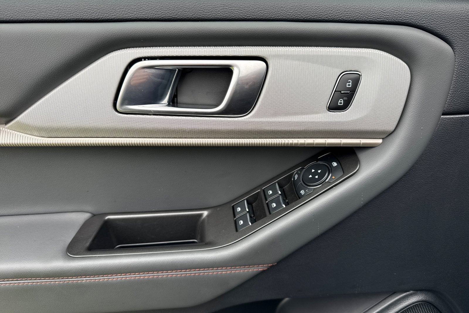 2026 Ford Explorer Active 100A