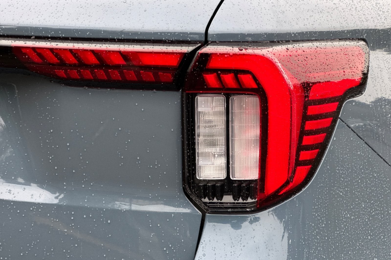 2026 Ford Explorer Active 100A