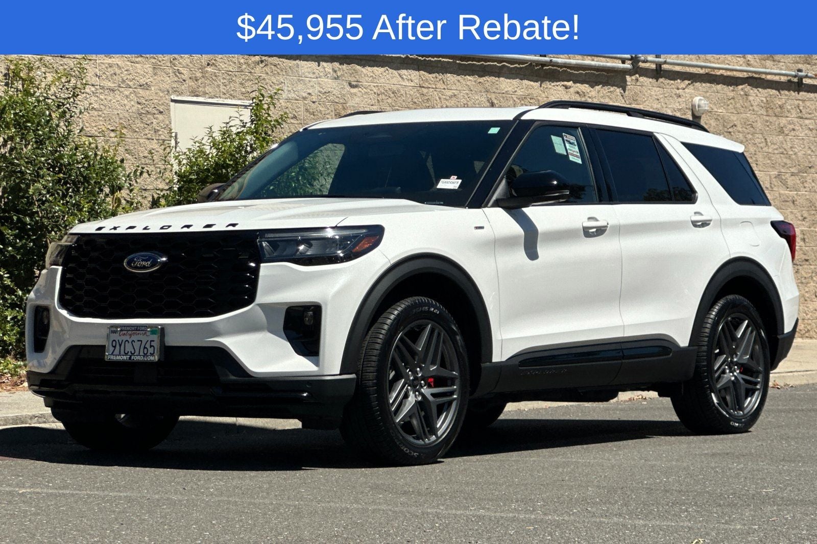 2026 Ford Explorer ST-Line