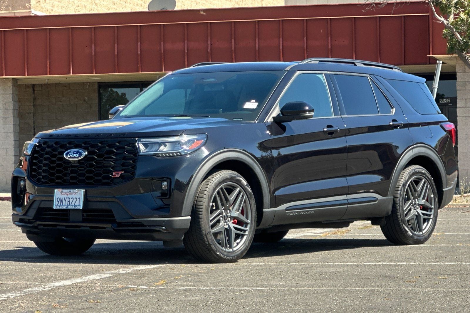 2025 Ford Explorer ST