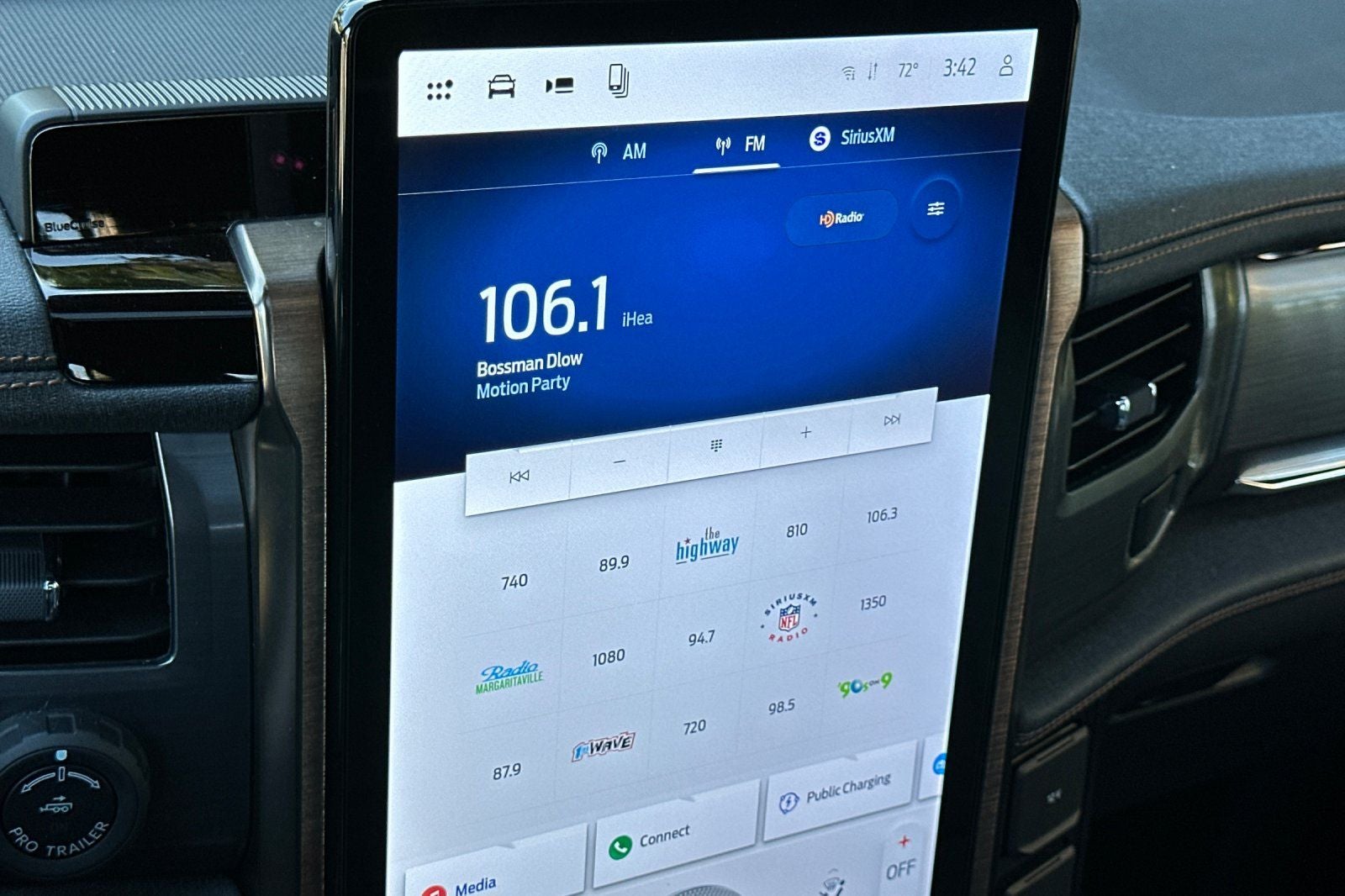 2024 Ford F-150 Lightning Lariat