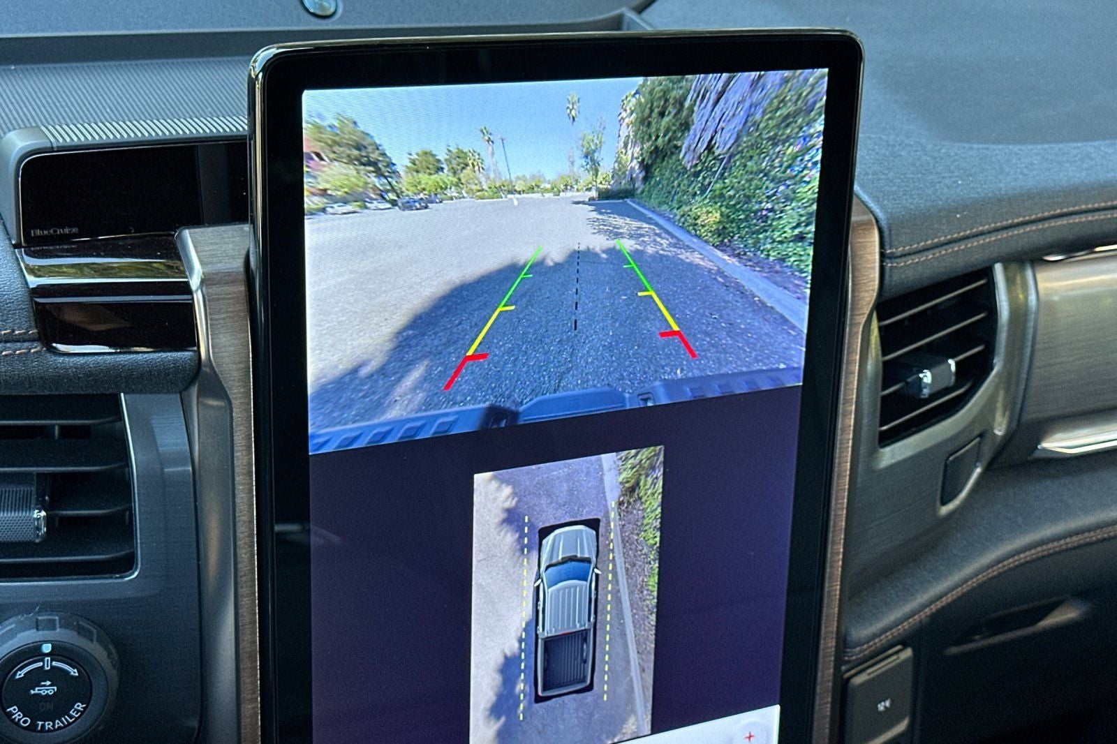 2024 Ford F-150 Lightning Lariat