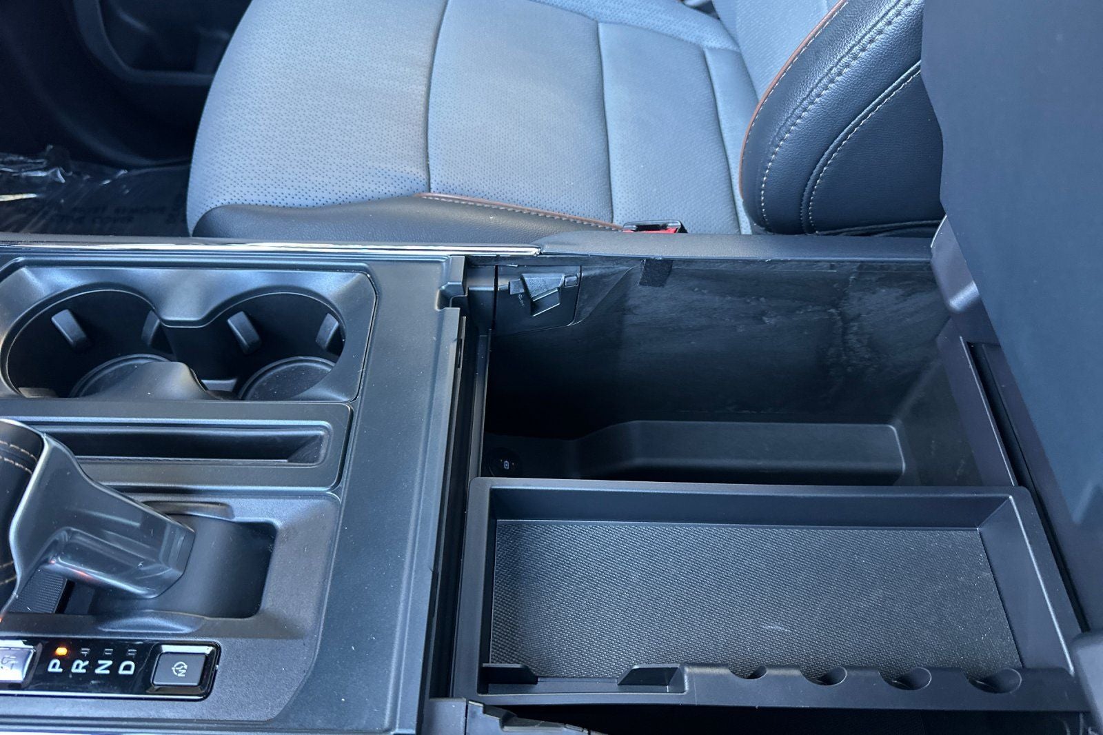 2024 Ford F-150 Lightning Lariat