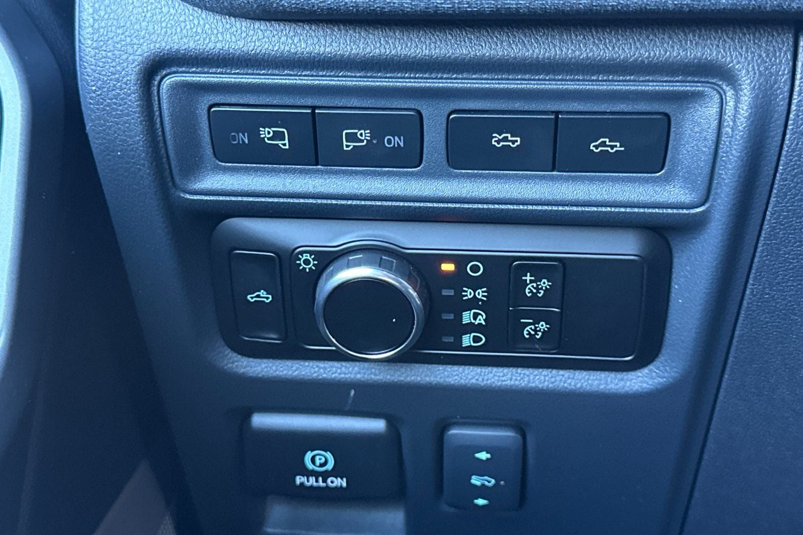 2024 Ford F-150 Lightning Lariat