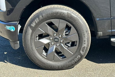 2024 Ford F-150 Lightning Lariat