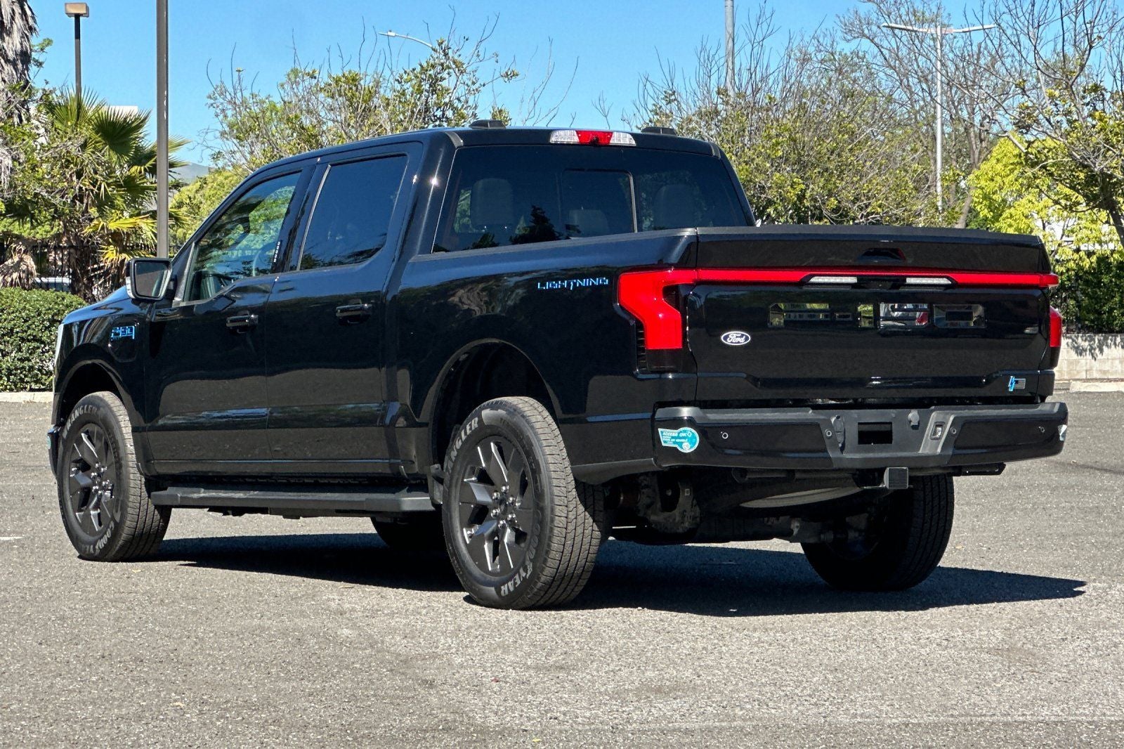 2024 Ford F-150 Lightning Lariat