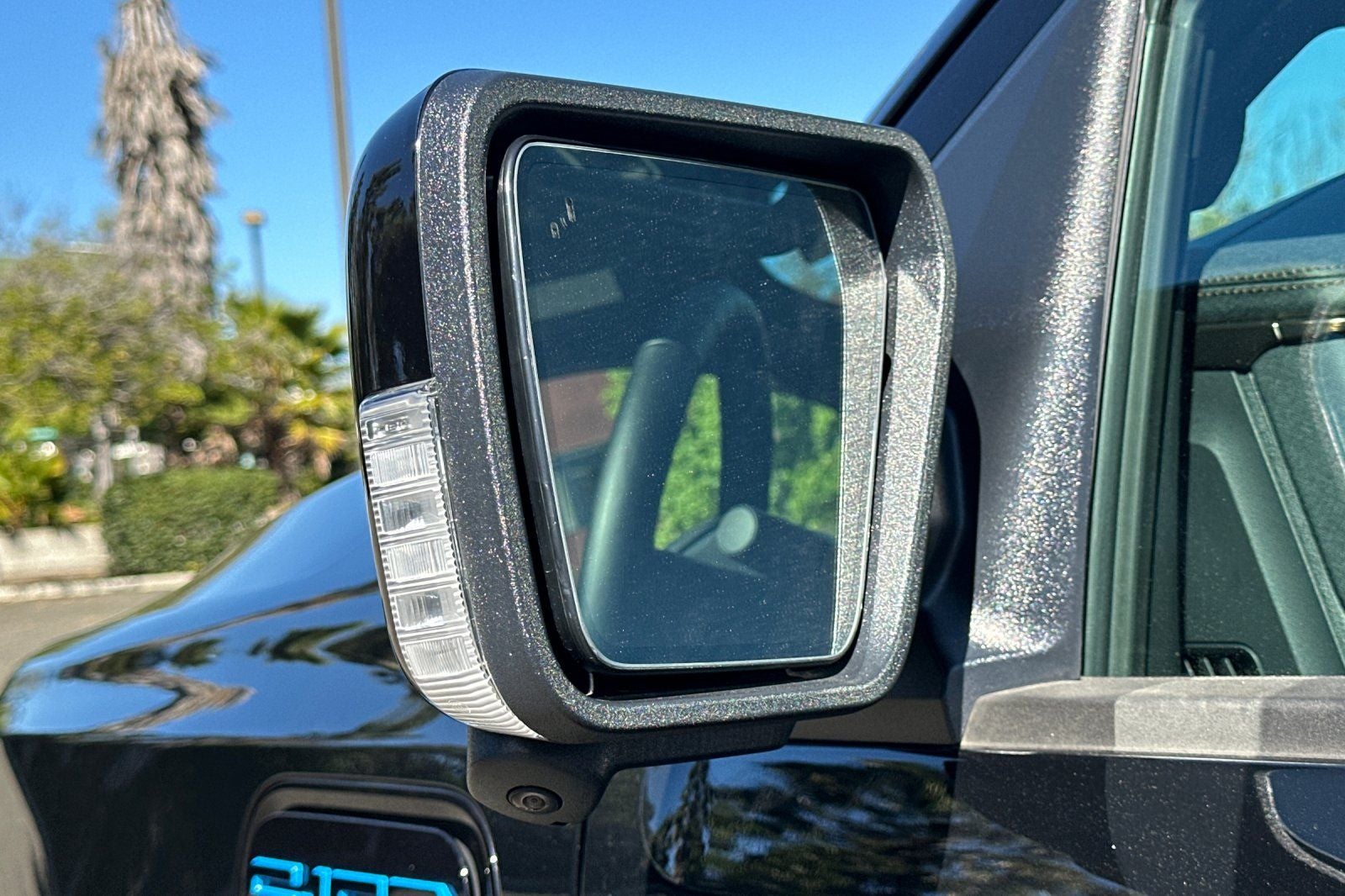 2024 Ford F-150 Lightning Lariat