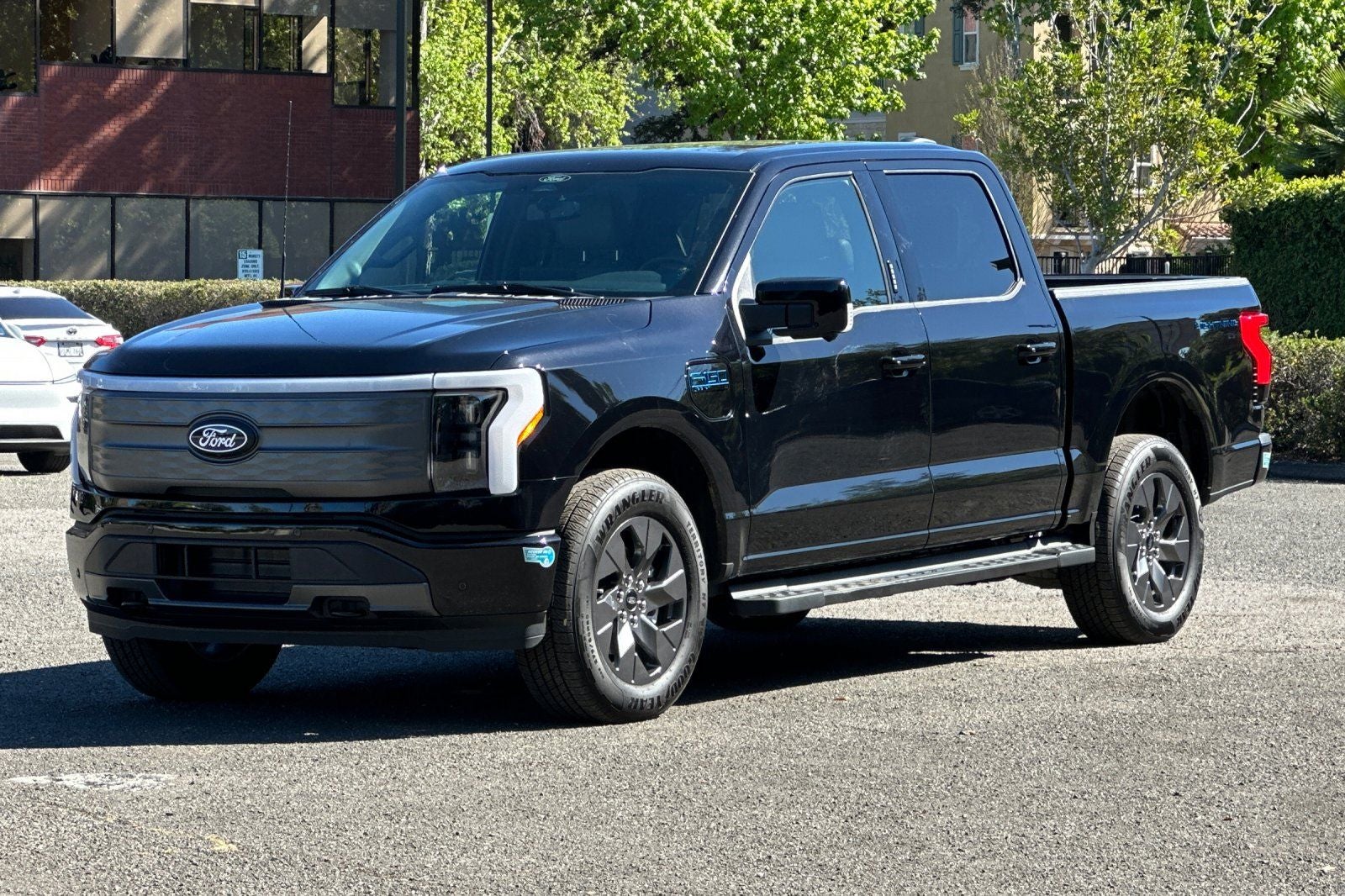 2024 Ford F-150 Lightning Lariat