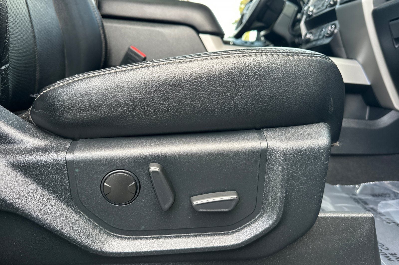 2020 Ford F-250SD Lariat