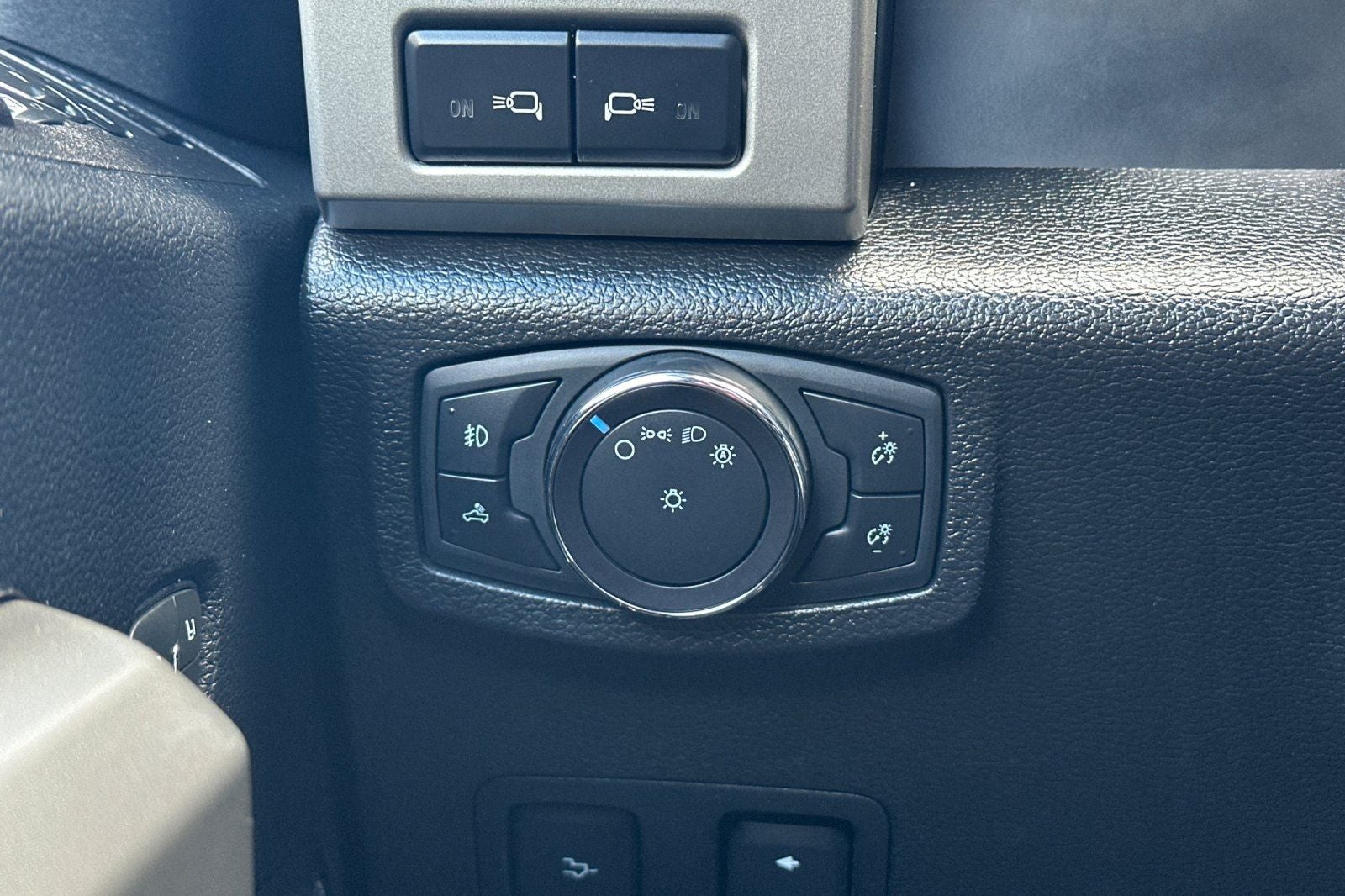 2020 Ford F-250SD Lariat