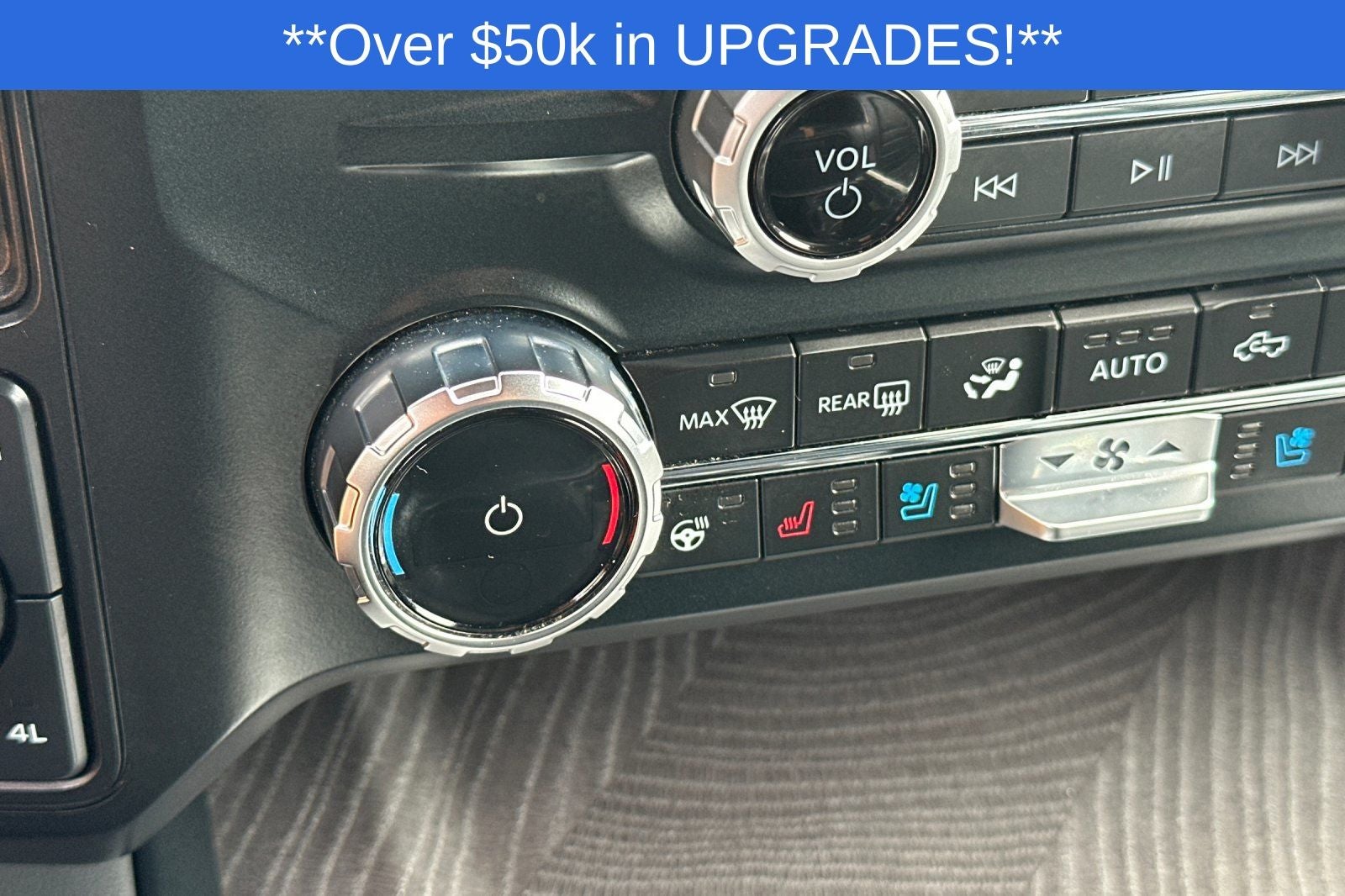 2023 Ford F-350SD Platinum DRW