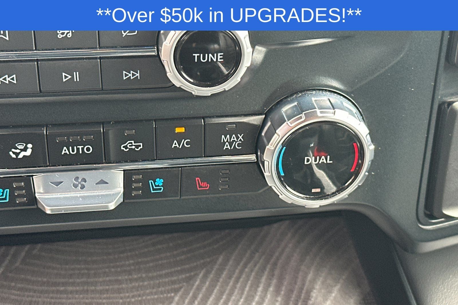 2023 Ford F-350SD Platinum DRW