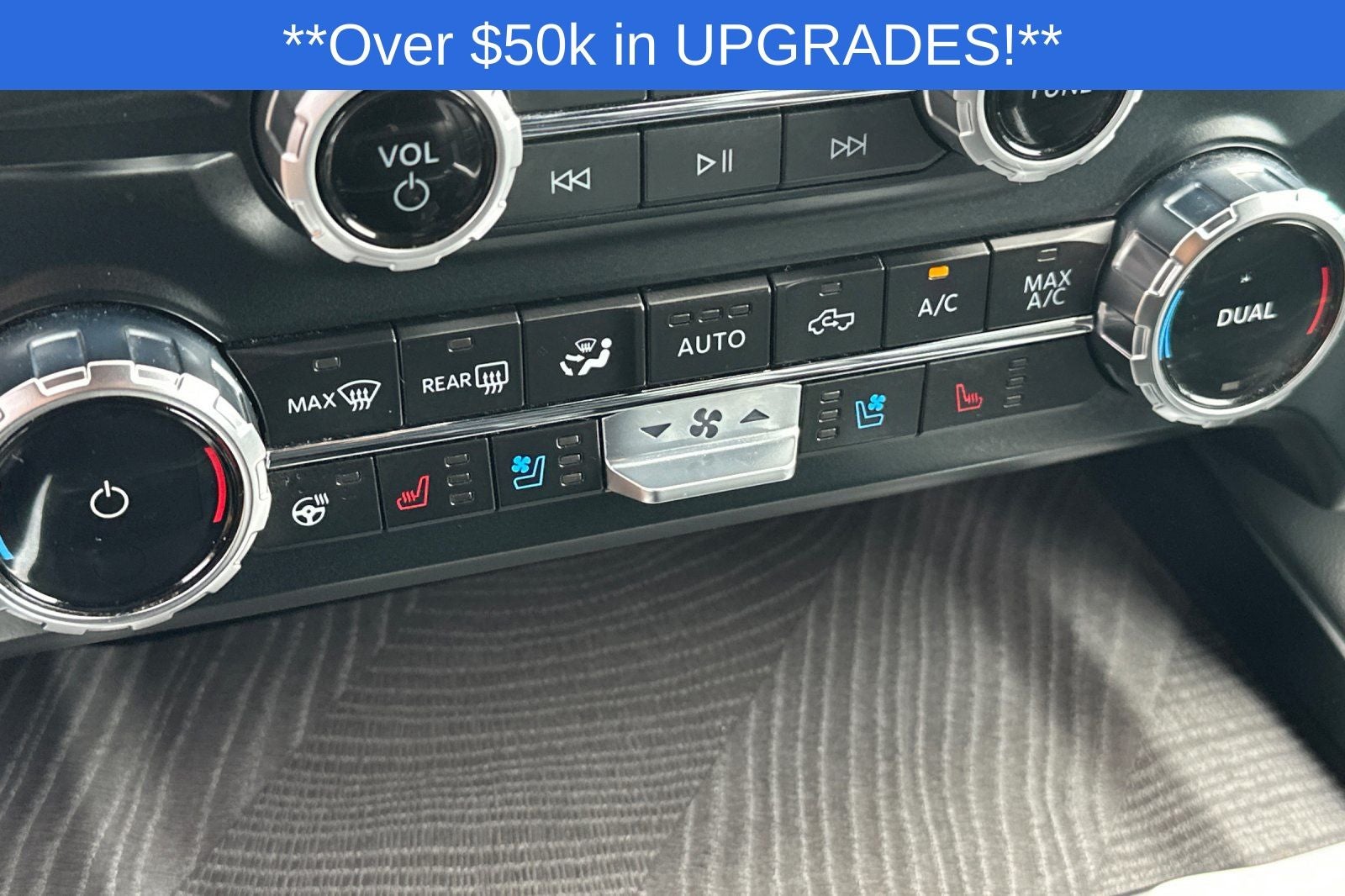 2023 Ford F-350SD Platinum DRW