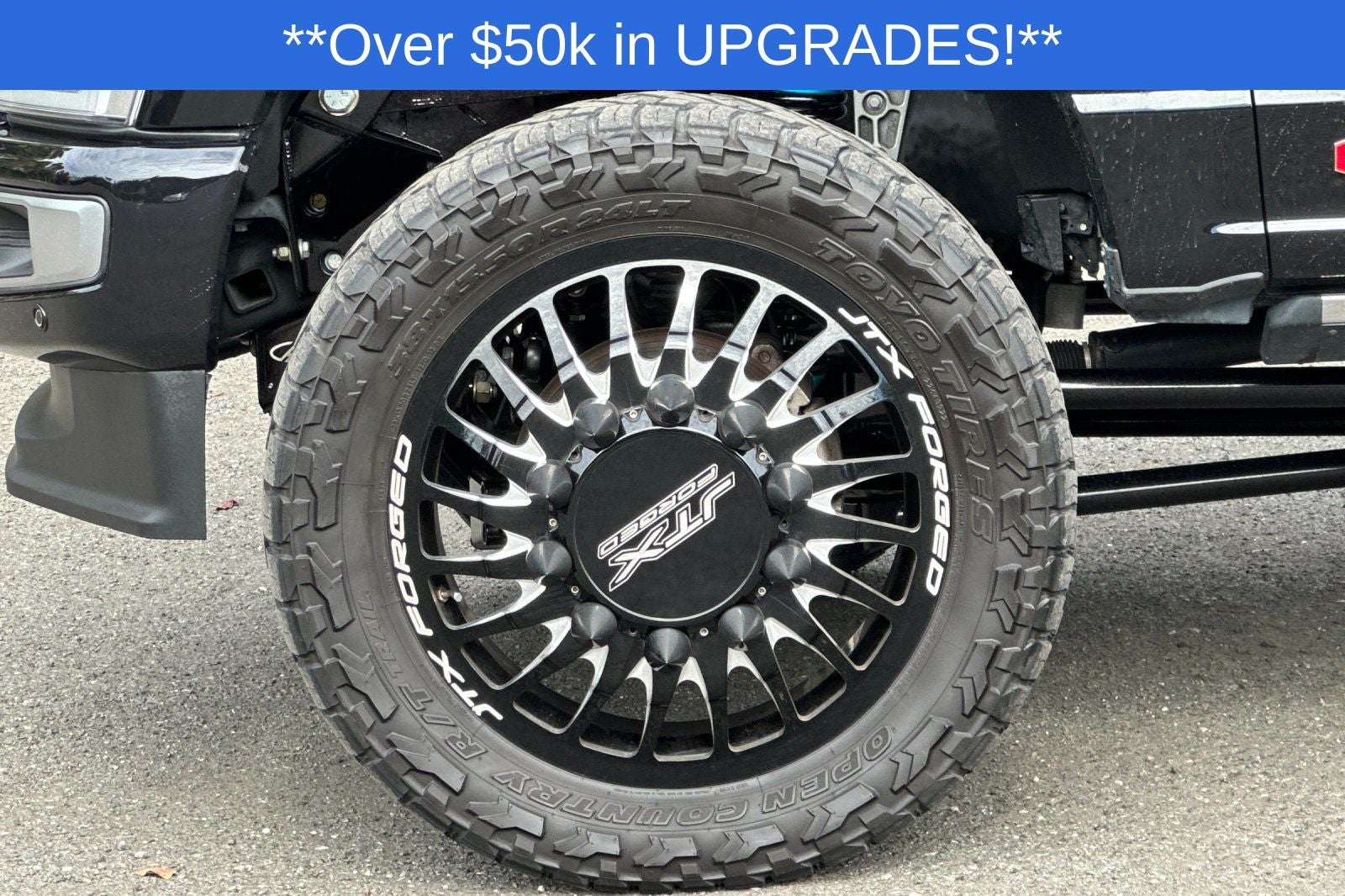 2023 Ford F-350SD Platinum DRW
