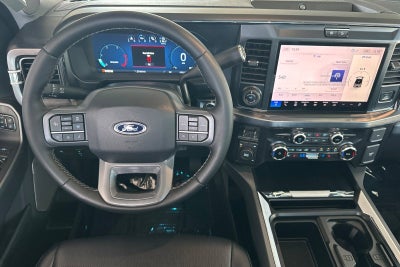 2025 Ford F-350SD Lariat DRW