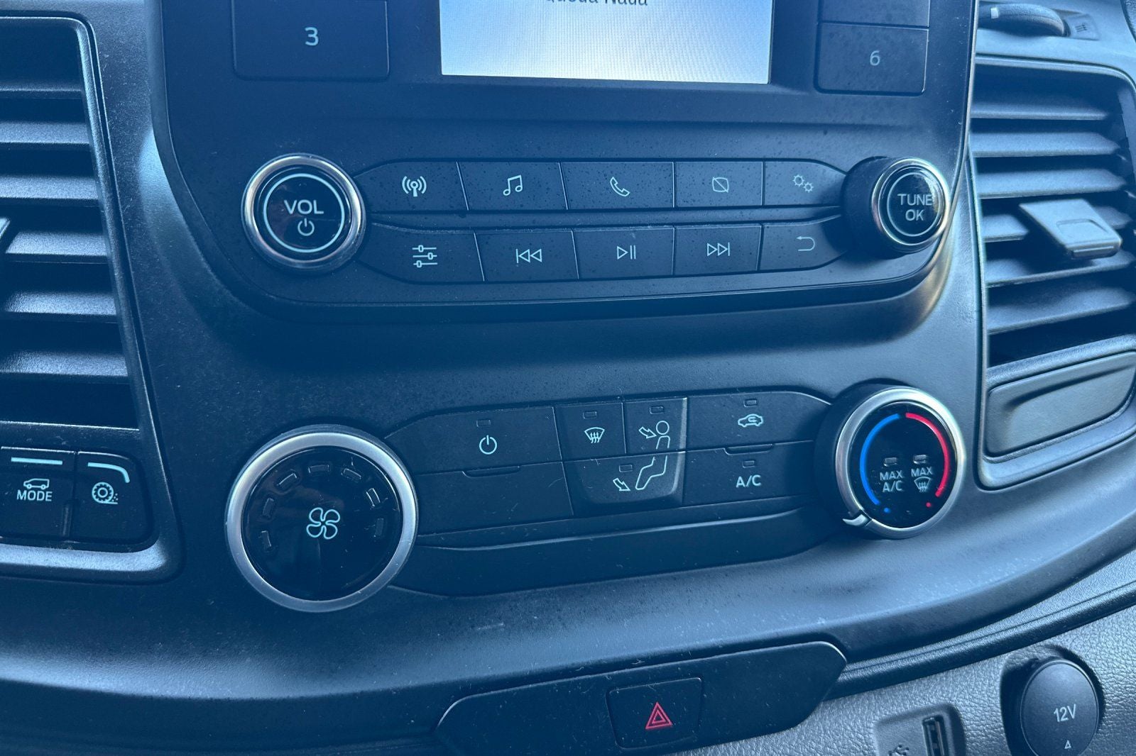 2024 Ford Transit-250 Base