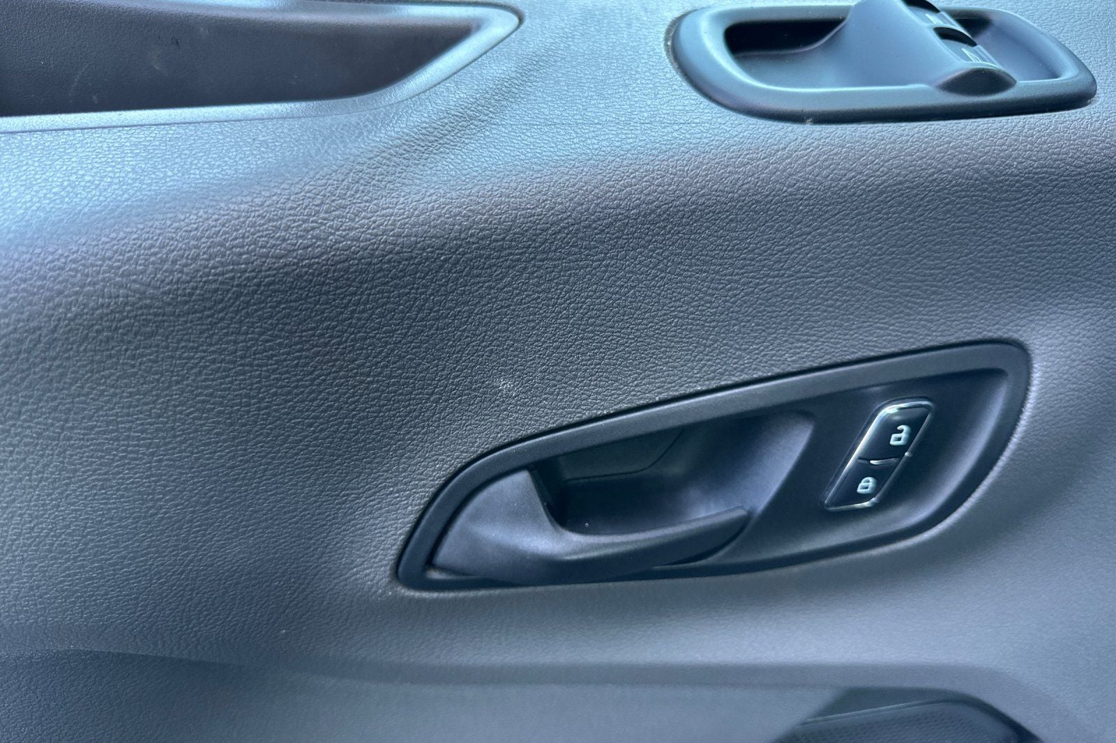 2023 Ford E-Transit-350 Base