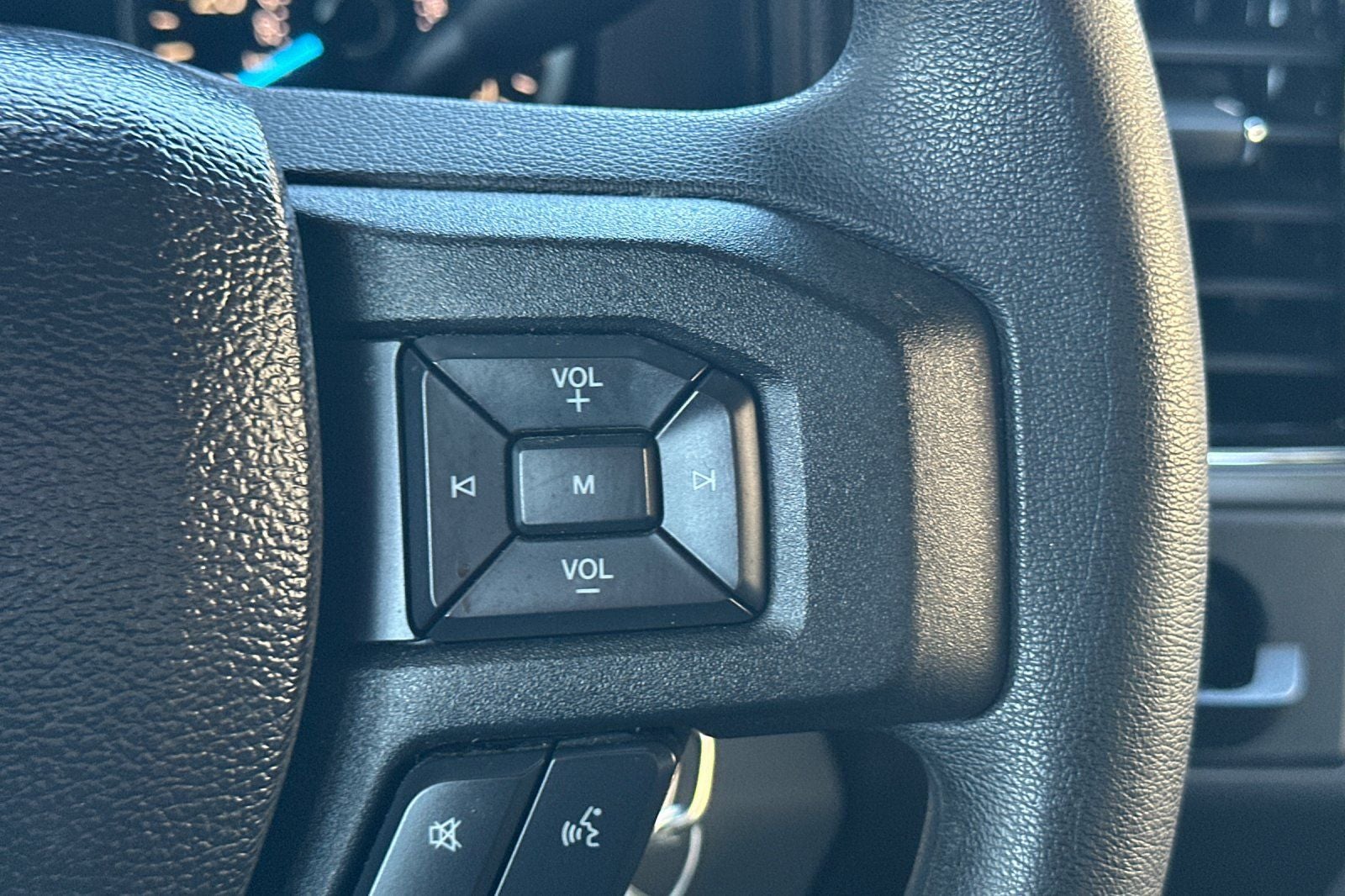 2018 Ford F-150 XLT 145 WB