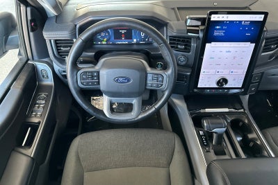 2024 Ford F-150 Lightning Flash