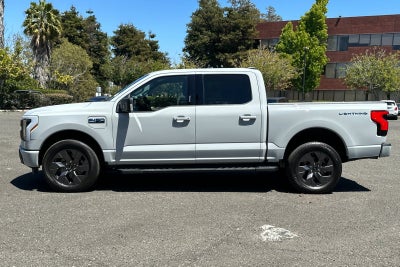 2024 Ford F-150 Lightning Flash