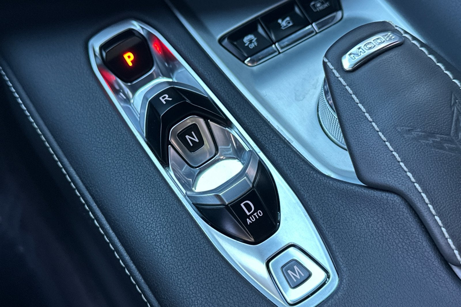 2024 Chevrolet Corvette 2LT