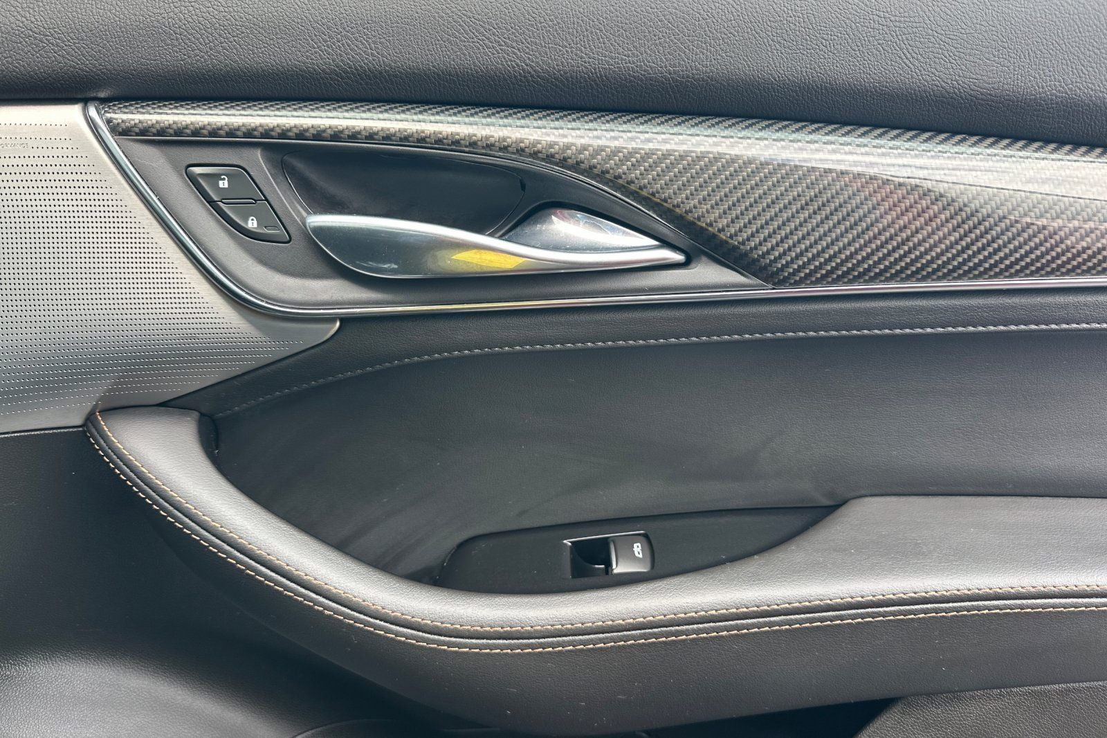2022 Cadillac CT5 Sport